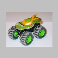 TMNT - Orange - Mud Tires.JPG